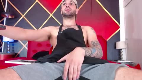 Snapshot of cristian_hot9 chatting on 09.21.25 cristian hot9 online show from 09.21.25