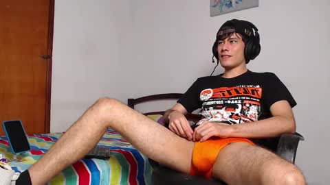 Snapshot of cristian_ortiz_1 chatting on 12.16.24 Cristian online show from 12.16.24