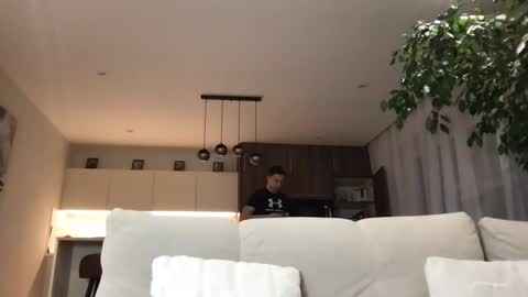 Snapshot of cristianovilla chatting on 01.30.25 CristianoHailey online show from 01.30.25