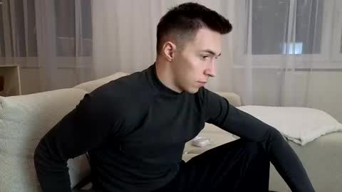 Snapshot of cristianovilla chatting on 03.02.25 CristianoHailey online show from 03.02.25