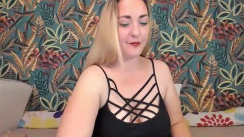 Cristina online show from 11.18.25