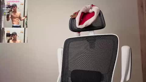 cristopher23  online show from 12.02.25