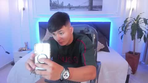 Cristopher online show from 11.30.25