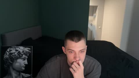 cronck52 online show from 12.19.25