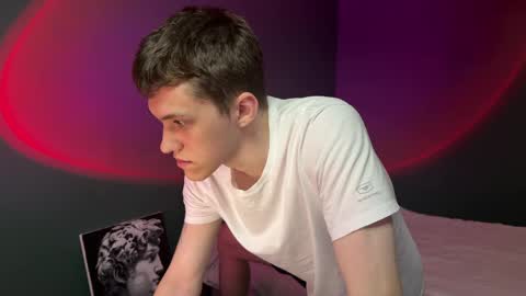 cronck52 online show from 04.04.26