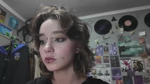 cruella_mira online show from 10.23.25