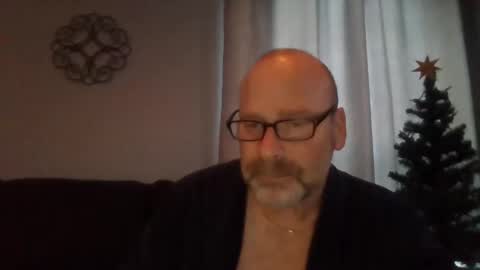 Snapshot of cruising_guy chatting on 02.22.25 fun guy online show from 02.22.25