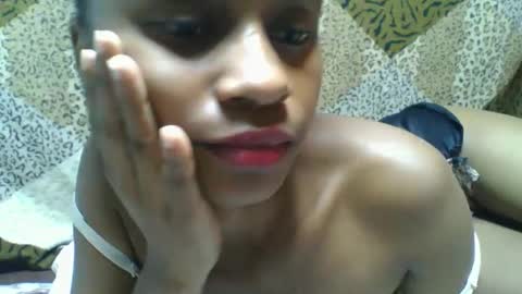 Snapshot of crush069 chatting on 09.25.25 crush069 online show from 09.25.25