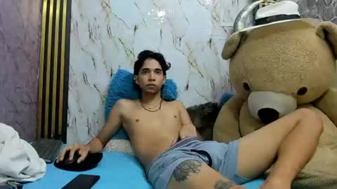 cruzito_hot_x21 online show from 07.28.26