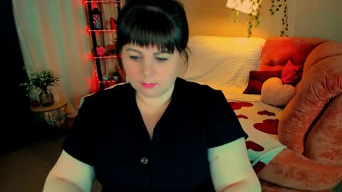Snapshot of crystaalstaar chatting on 06.06.26 Anna online show from 06.06.26