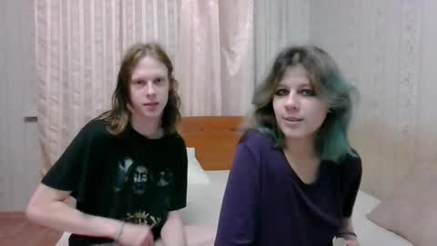Crystal and Marcl online show from 12.09.24