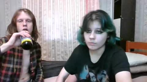 Crystal and Marcl online show from 02.02.25