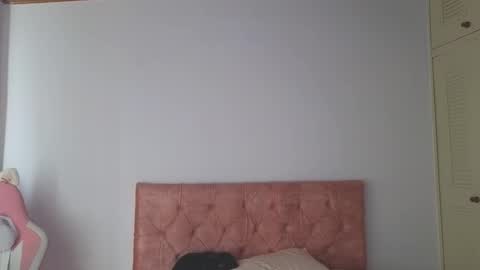 Crystal Blaze online show from 10.13.25