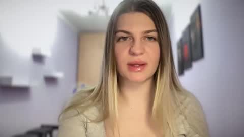 crystalblush01 online show from 04.09.26