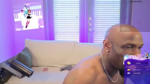 Snapshot of crystalclearstud chatting on 01.18.26 crystalclearstud online show from 01.18.26