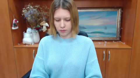 Snapshot of crystalgirl__ chatting on 01.18.25 Stella online show from 01.18.25