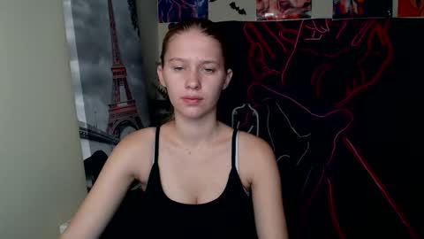 Stella online show from 10.18.25