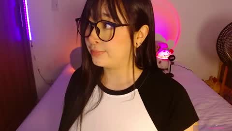 Olivia  online show from 06.05.26