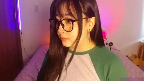 Olivia  online show from 08.05.26