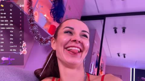 Snapshot of crystallana chatting on 01.07.25 Lana online show from 01.07.25