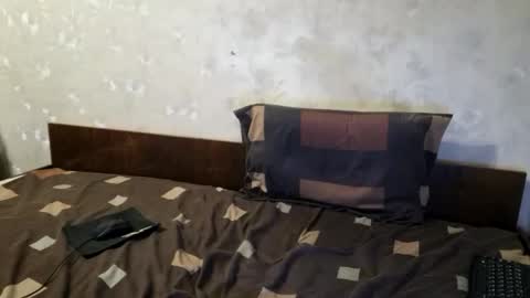 Crystallax online show from 10.26.25