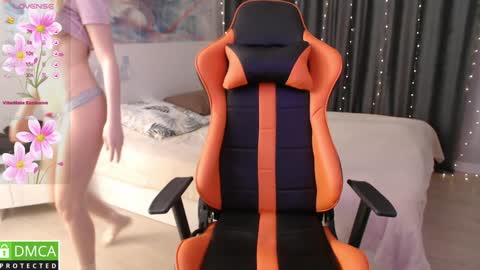 Lia online show from 02.05.25