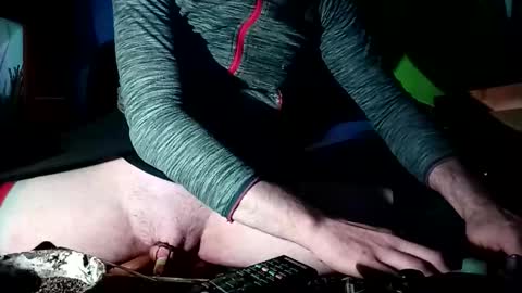 crystelweed online show from 10.12.25