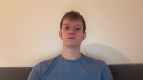 Snapshot of cube93 chatting on 10.20.25 cube93 online show from 10.20.25