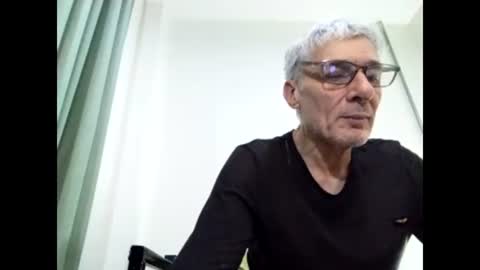 BIG UNCUT HARD COCK online show from 01.12.25