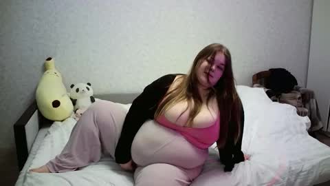CuddleEmily online show from 01.15.26