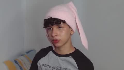 Cuddly online show from 12.06.24