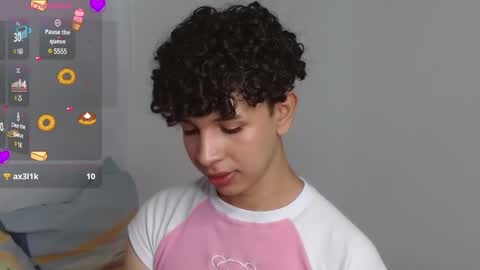 Cuddly online show from 12.12.24