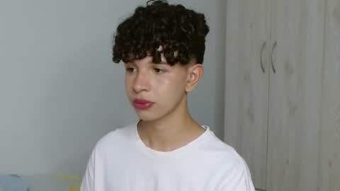 Cuddly online show from 02.01.25