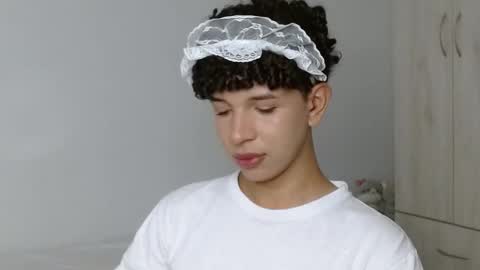 Cuddly online show from 02.27.25