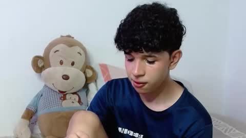 Cuddly online show from 10.06.25