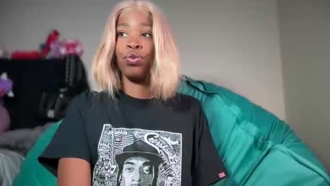 cum2charmxx online show from 04.14.26