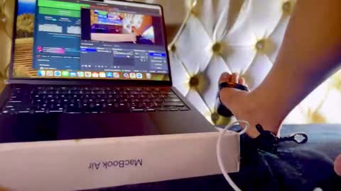 Snapshot of cum_all_over_mmee chatting on 09.15.25 im KIM new girl to spoil online show from 09.15.25