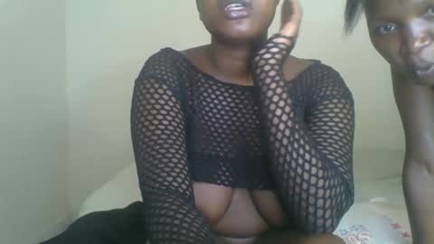 Snapshot of cum_central chatting on 02.26.25 cum_central online show from 02.26.25