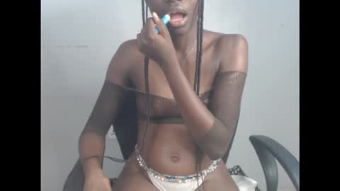 Snapshot of cum_ebony_xsecret chatting on 09.15.25 sophie online show from 09.15.25