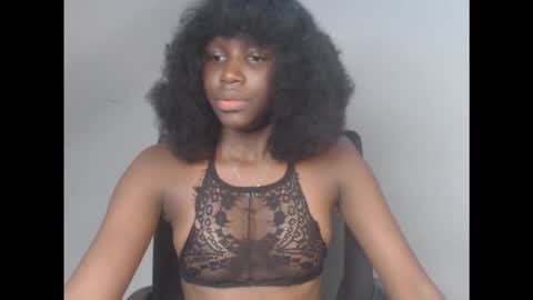 Snapshot of cum_ebony_xsecret chatting on 10.26.25 sophie online show from 10.26.25