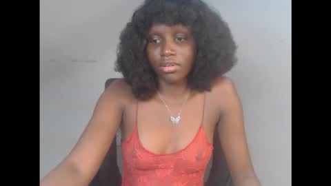 Snapshot of cum_ebony_xsecret chatting on 10.30.25 sophie online show from 10.30.25