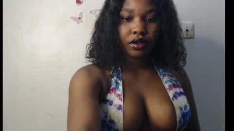 Snapshot of cum_ebony_xxxpetit chatting on 07.05.26 Teeha online show from 07.05.26