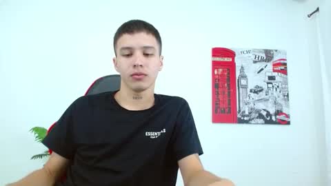 Snapshot of cumandres chatting on 11.14.25 cumandres online show from 11.14.25