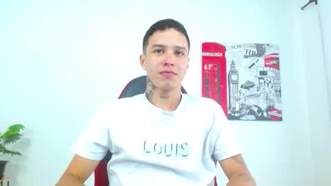 Snapshot of cumandres chatting on 01.14.26 cumandres online show from 01.14.26