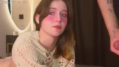 Snapshot of cumband chatting on 02.26.25 fansly - lilyband online show from 02.26.25