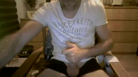 Snapshot of cumbigdick311 chatting on 12.29.24 cumbigdick311 online show from 12.29.24