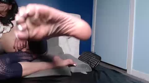 Cumelia online show from 05.01.26