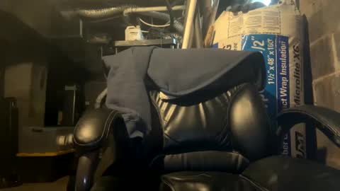 Snapshot of cumfacialxxx chatting on 12.15.24 cumfacialxxx online show from 12.15.24