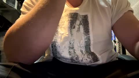 Snapshot of cumfacialxxx chatting on 12.17.24 cumfacialxxx online show from 12.17.24