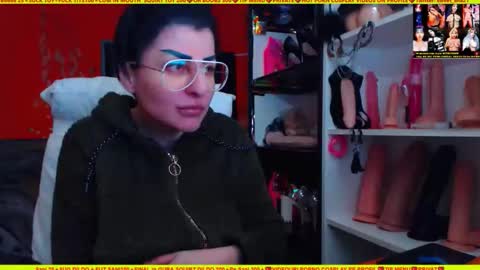 cuminmenowbby online show from 12.21.25